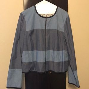 Reversible light jacket / top